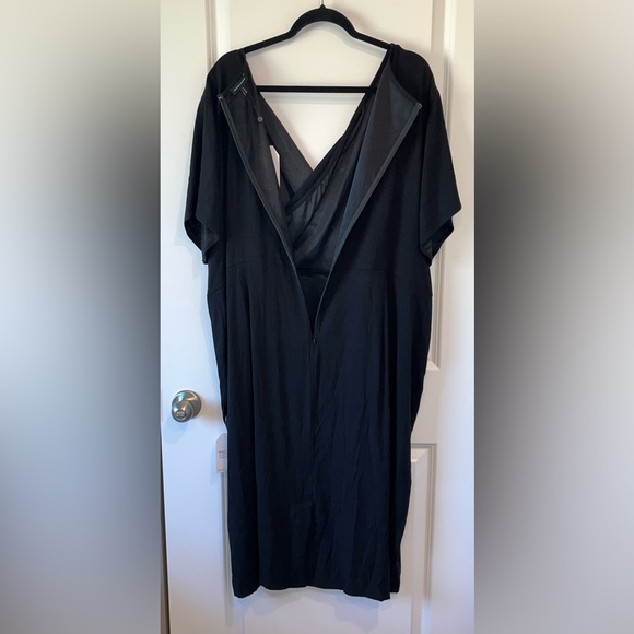 Universal Standard NWT Black Faux Wrap Front Surplice Dress Large 22-24 - Picture 4 of 4
